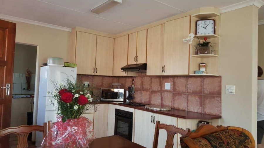 2 Bedroom Property for Sale in Potchefstroom Rural North West